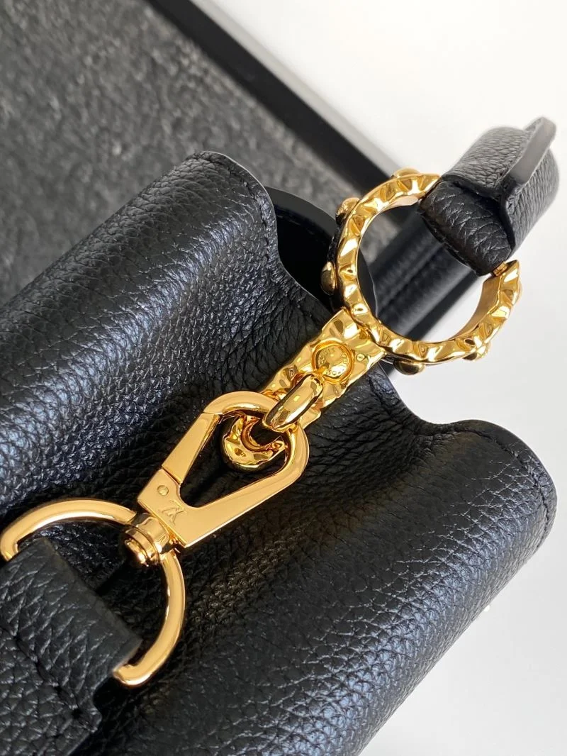 EasyMatch Louis Vuitton Capucines BB Bags 40693