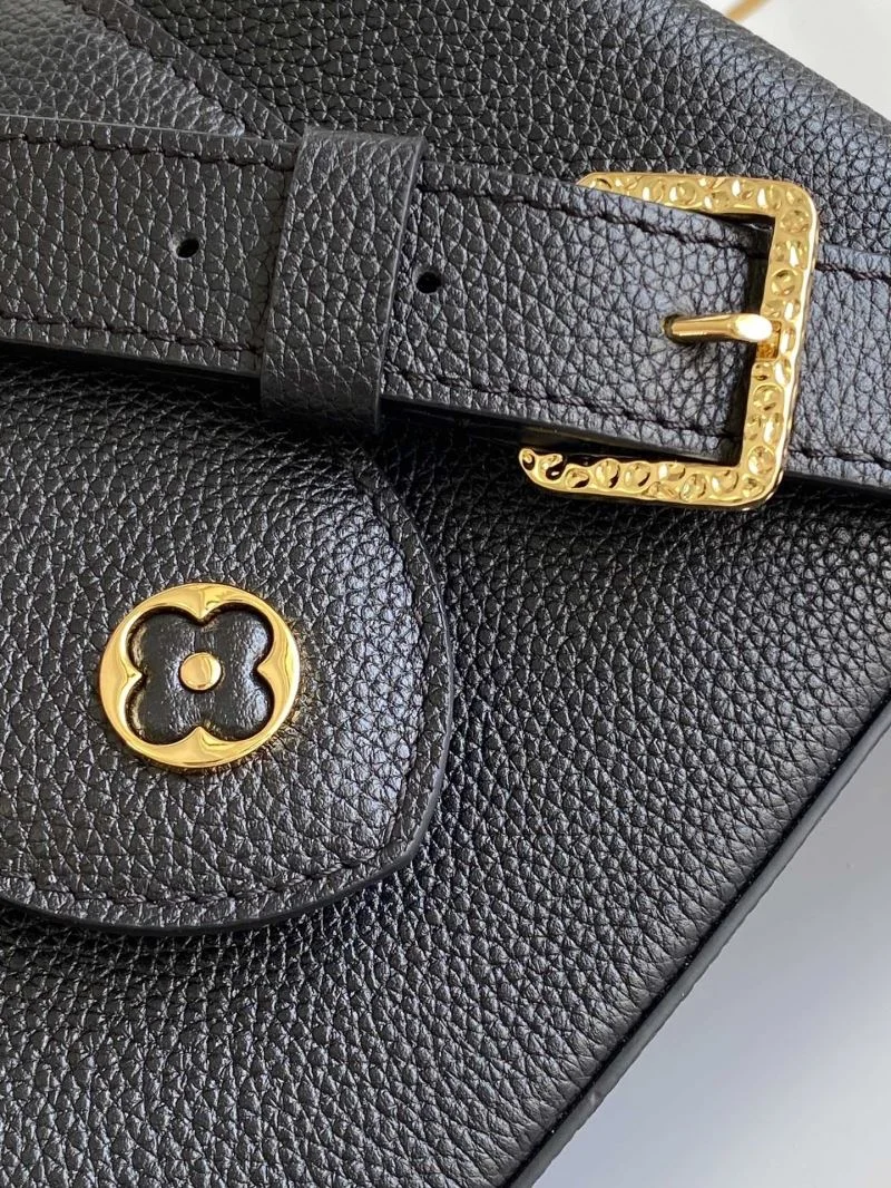 EasyMatch Louis Vuitton Capucines BB Bags 40693