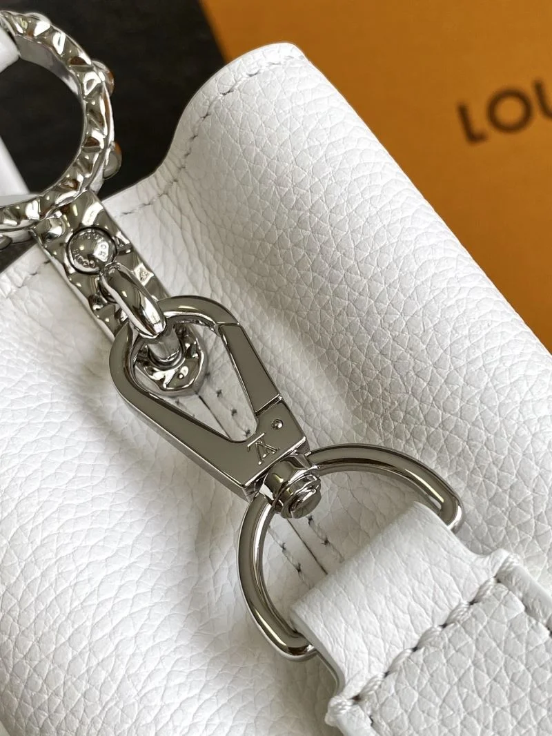 Louis Vuitton Capucines BB Bags Resilient 40716