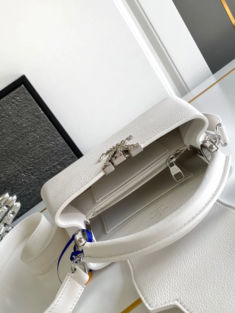 Louis Vuitton Capucines BB Bags Resilient 40716