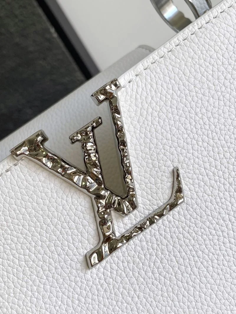 FreshLook Louis Vuitton Capucines BB Bags 40684