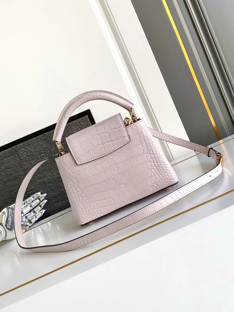 Durable Louis Vuitton Capucines BB Bags 40715