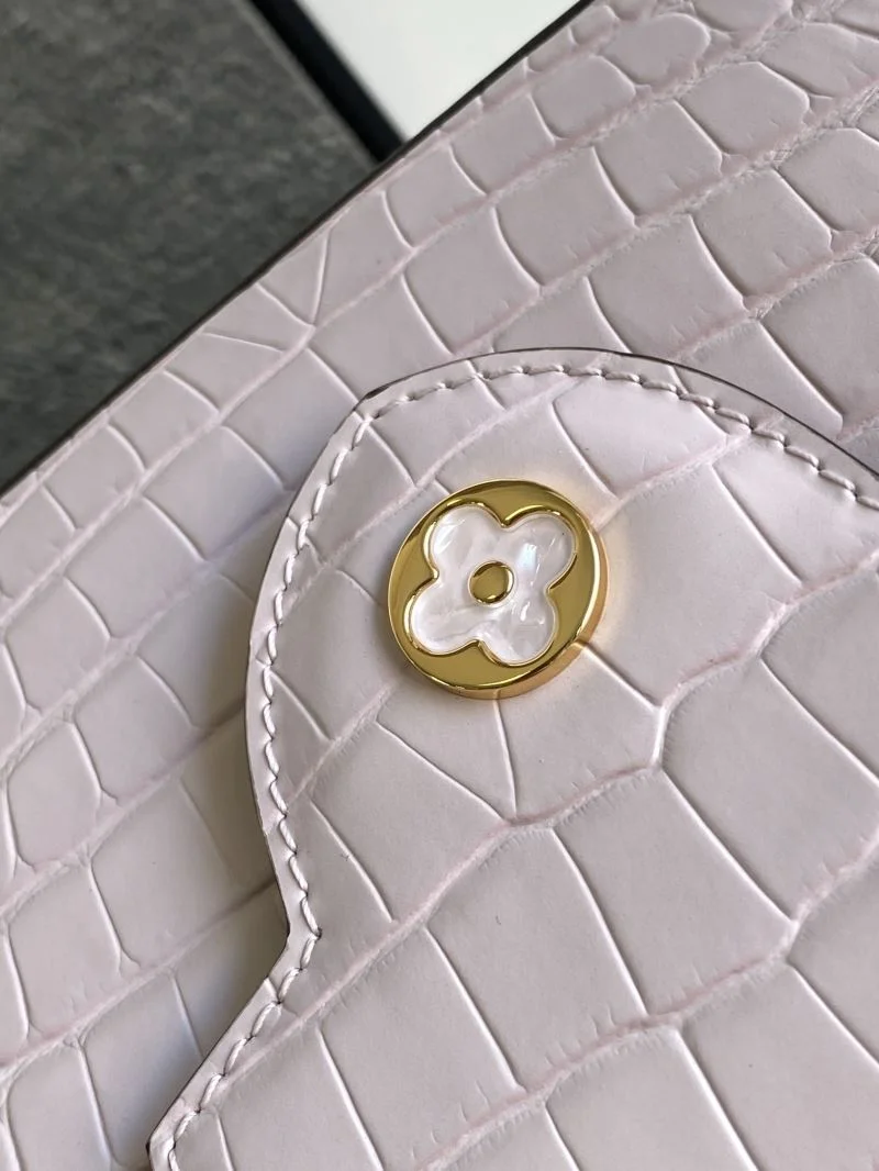 Durable Louis Vuitton Capucines BB Bags 40715