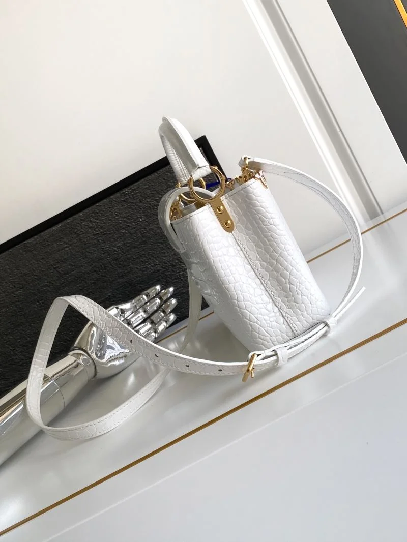 Louis Vuitton Capucines BB Bags Refined 40680
