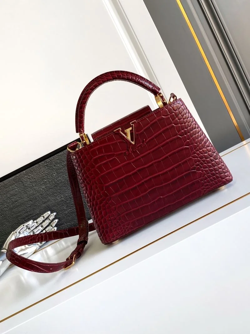 Sporty Louis Vuitton Capucines BB Bags 40675