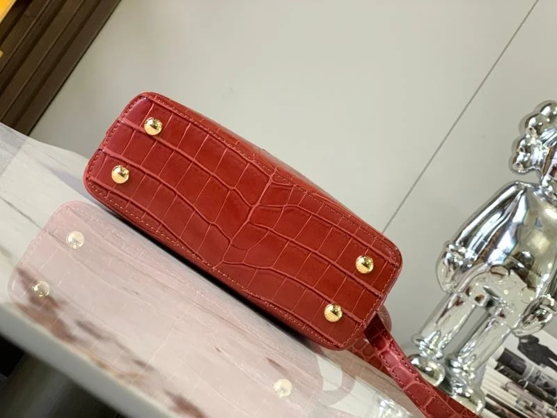 Louis Vuitton Capucines BB Bags Unisex 40674