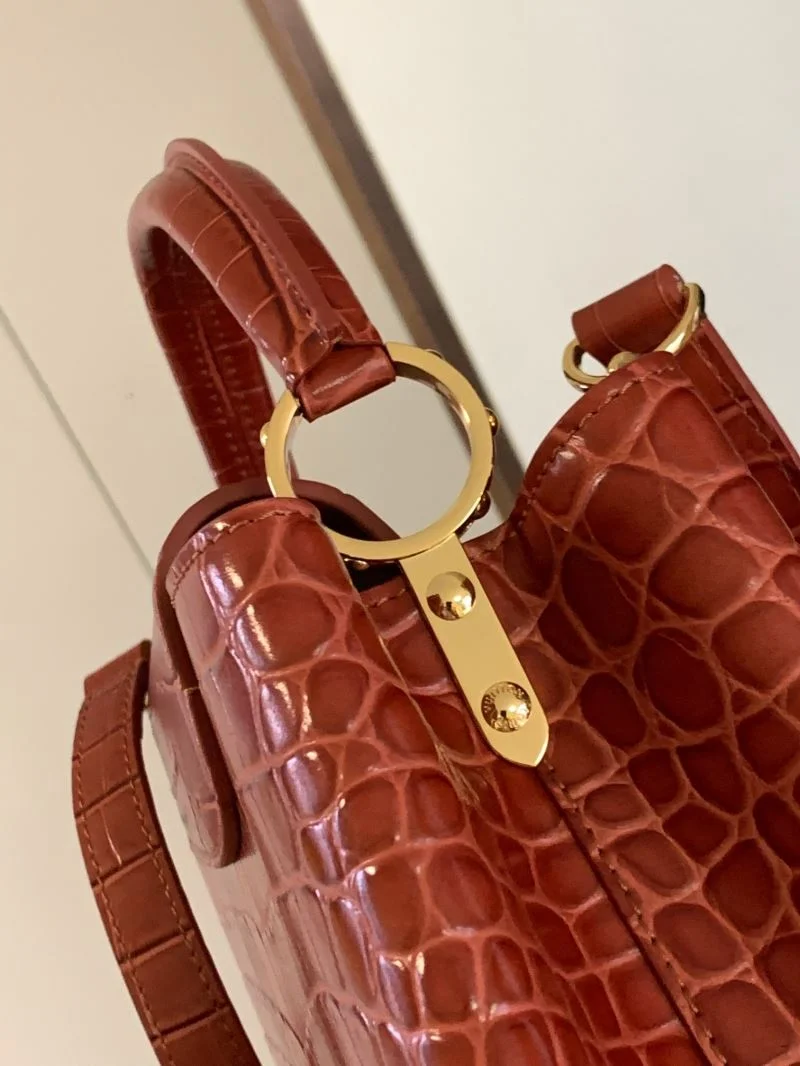 Refined Louis Vuitton Capucines BB Bags 40673