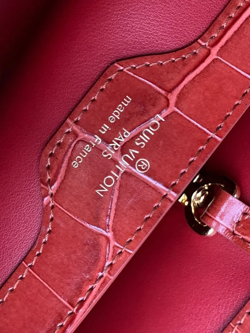 Refined Louis Vuitton Capucines BB Bags 40673