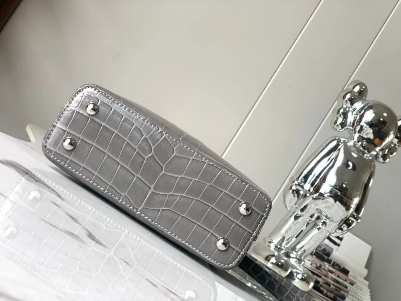 Louis Vuitton Capucines BB Bags FlexibleFit 40671