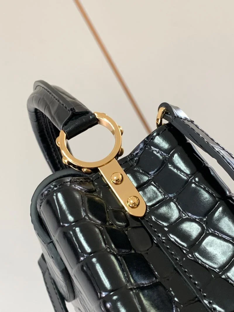 Louis Vuitton Capucines BB Bags Versatile 40668
