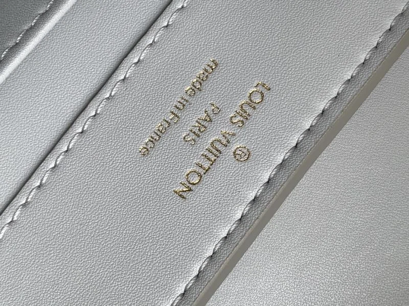 Louis Vuitton Capucines BB Bags Reliable 40653