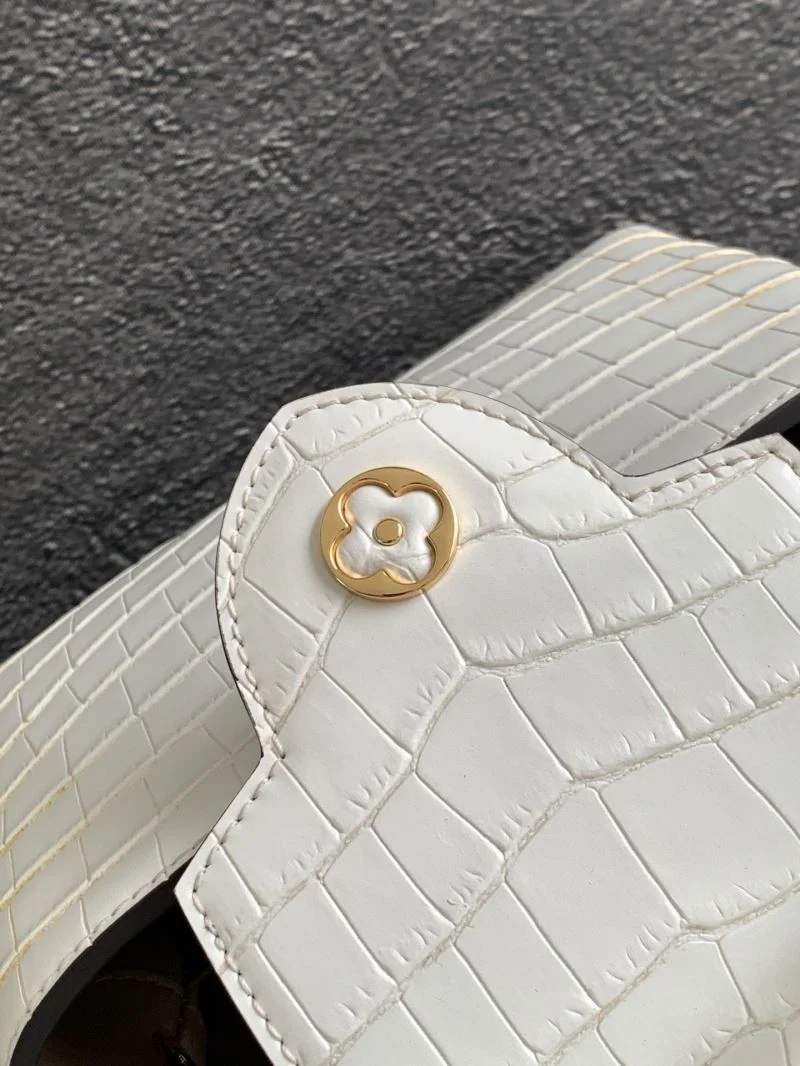 Packable Louis Vuitton Capucines BB Bags 40670
