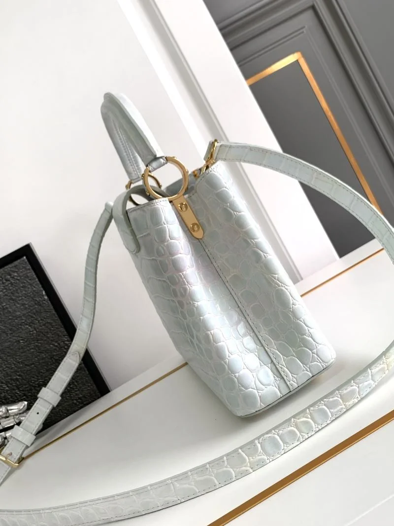 Tailored Louis Vuitton Capucines BB Bags 40665