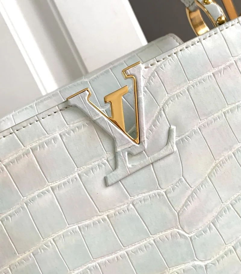 Tailored Louis Vuitton Capucines BB Bags 40665