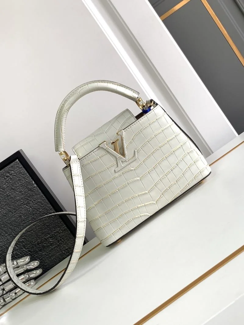 Durable Louis Vuitton Capucines BB Bags 40663