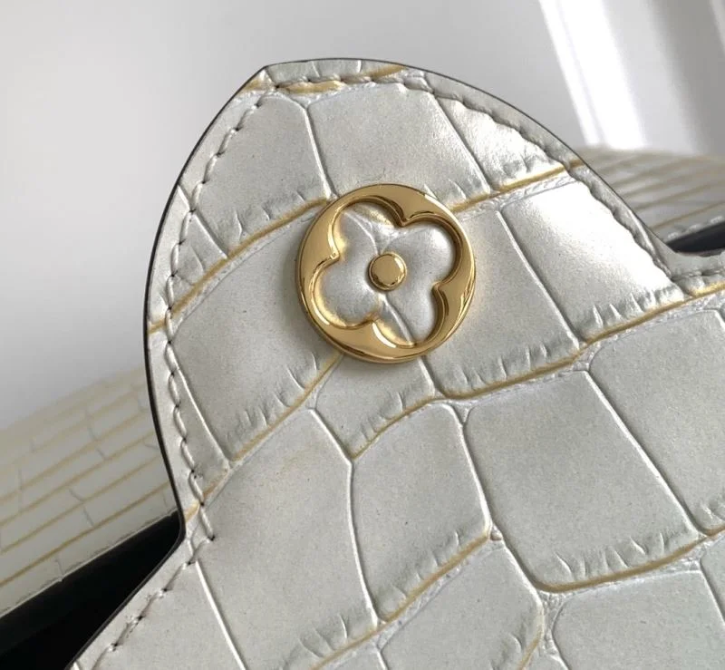 Durable Louis Vuitton Capucines BB Bags 40663