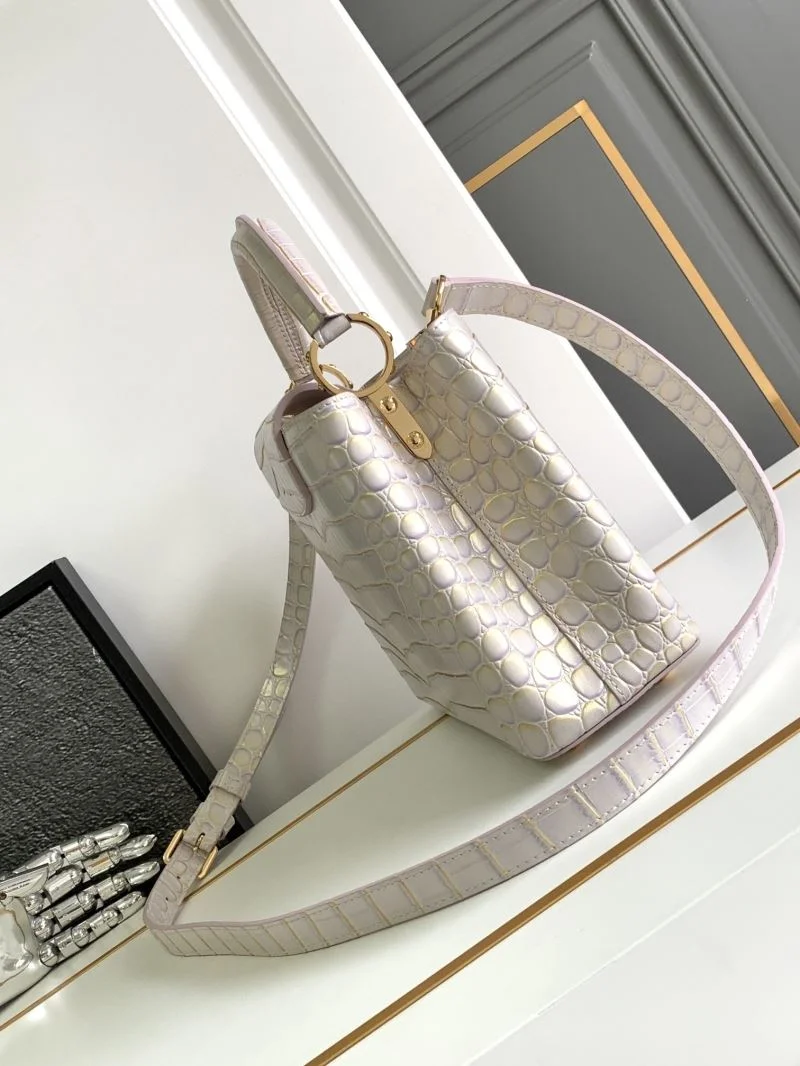 Louis Vuitton Capucines BB Bags OnTrend 40741