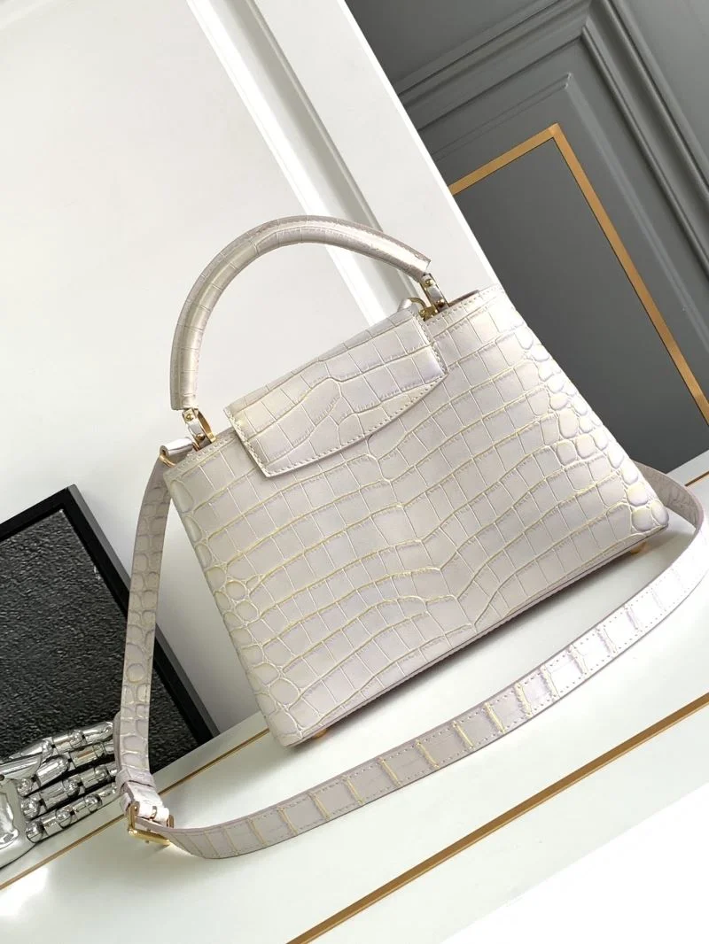 Louis Vuitton Capucines BB Bags OnTrend 40741
