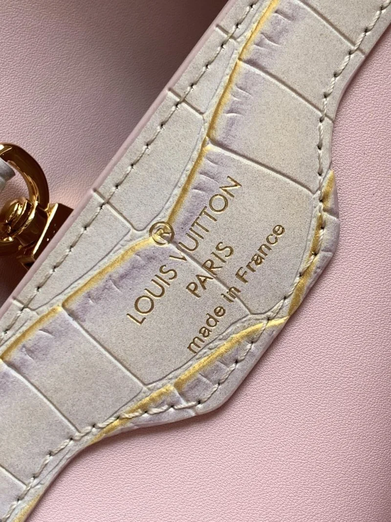Louis Vuitton Capucines BB Bags OnTrend 40741