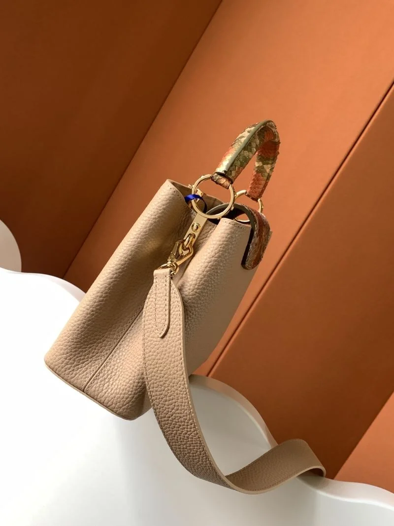 Trendsetting Louis Vuitton Capucines BB Bags 40648