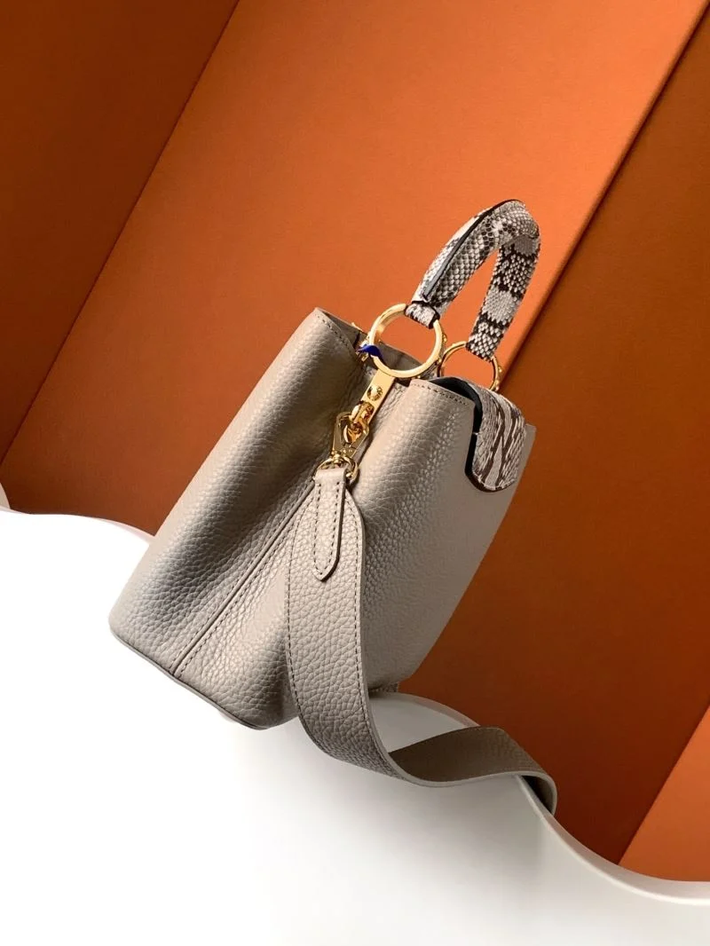 Trendsetting Louis Vuitton Capucines BB Bags 40687