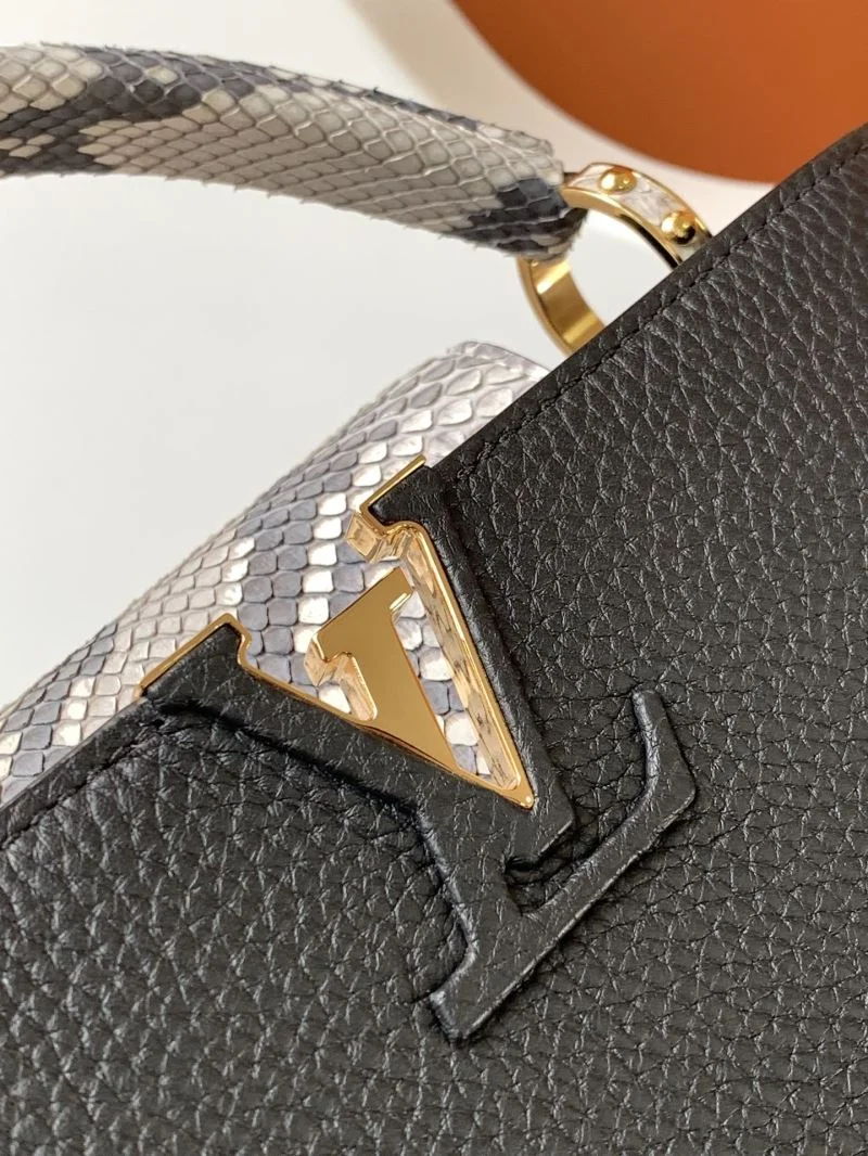 Louis Vuitton Capucines BB Bags Unisex 40683