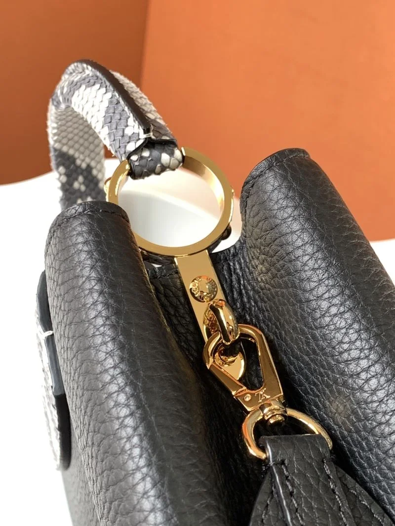 Louis Vuitton Capucines BB Bags Unisex 40683