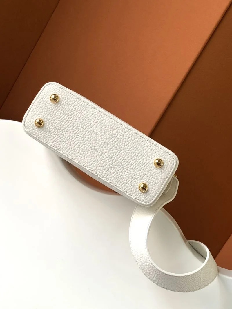 Louis Vuitton Capucines BB Bags MultiPurpose 40634