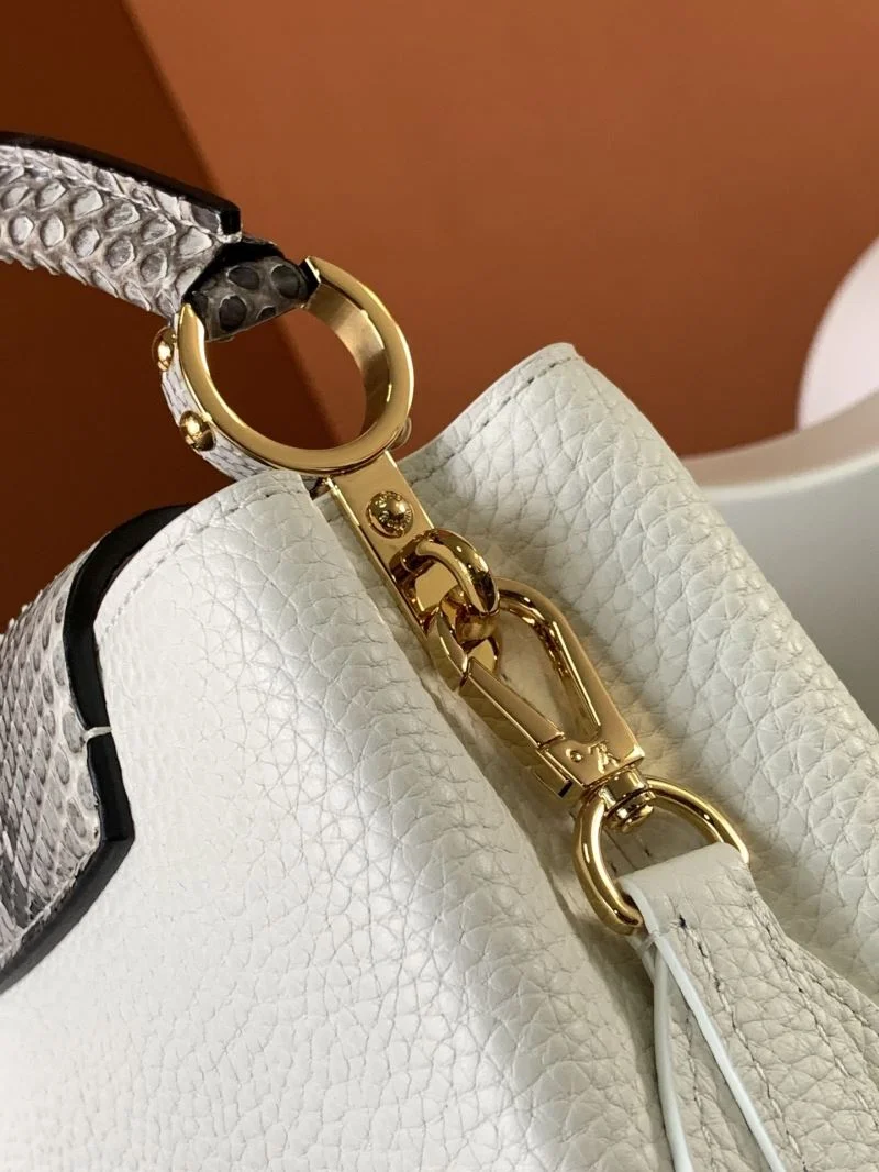 Louis Vuitton Capucines BB Bags MultiPurpose 40634