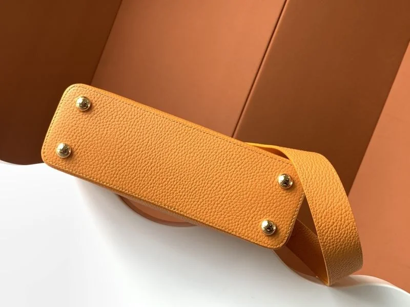 Trendy Louis Vuitton Capucines BB Bags 40635