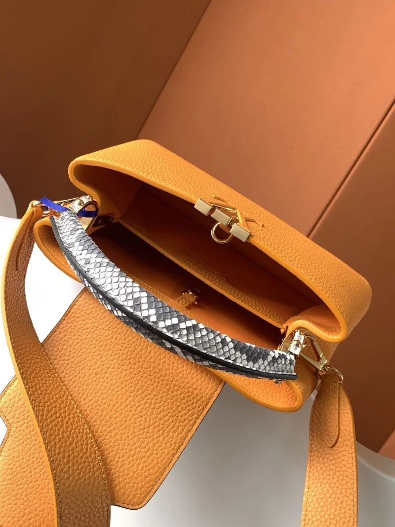 Trendy Louis Vuitton Capucines BB Bags 40635