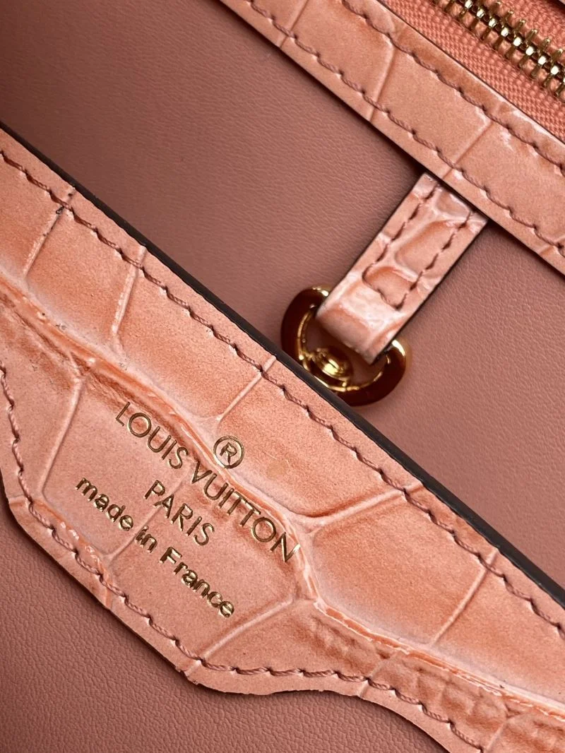 Louis Vuitton Capucines BB Bags Tailored 40633