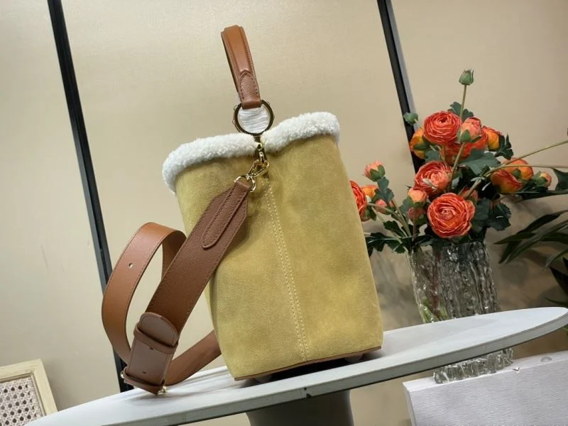 Louis Vuitton Capucines BB Bags Unique 40632
