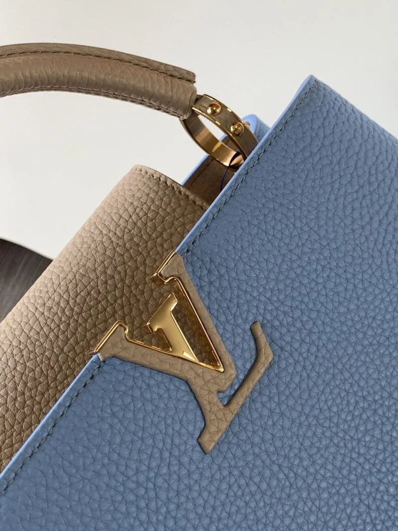 Flexible Louis Vuitton Capucines BB Bags 40630
