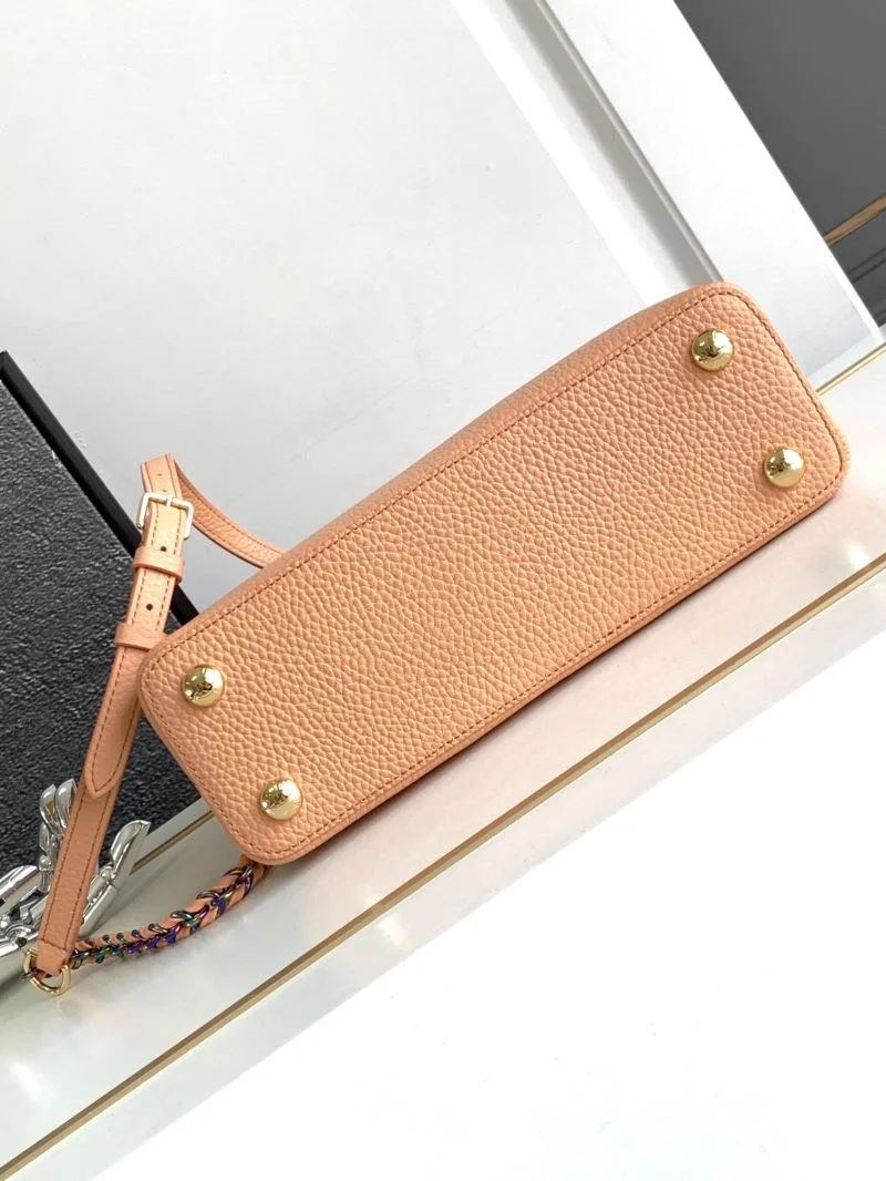 WrinkleFree Louis Vuitton Capucines BB Bags 40626
