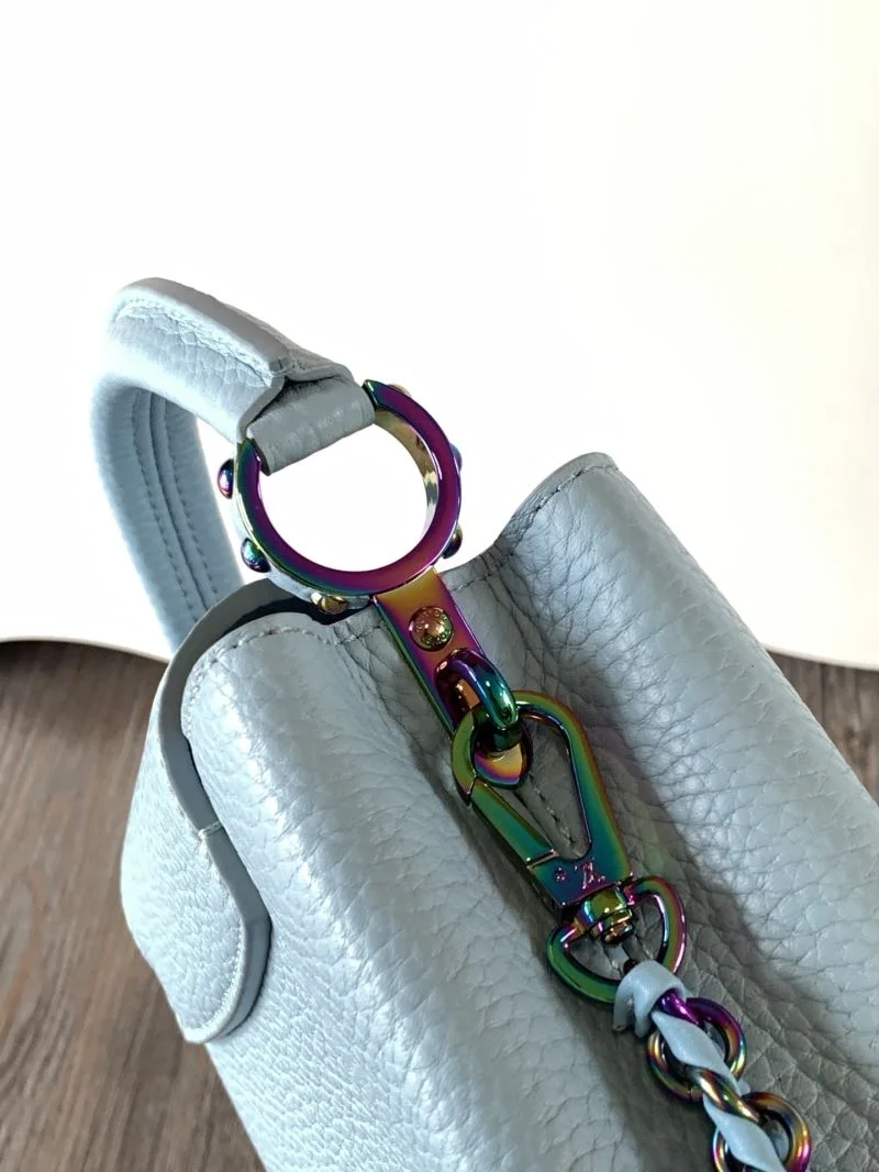 Durable Louis Vuitton Capucines BB Bags 40656