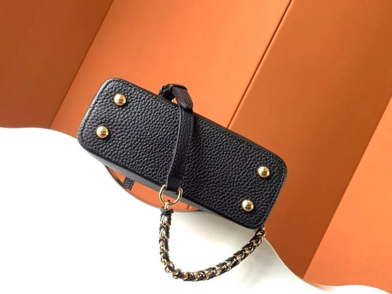 ZipUp Louis Vuitton Capucines BB Bags 40625