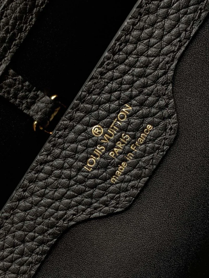 Louis Vuitton Capucines BB Bags ComfortFit 40623