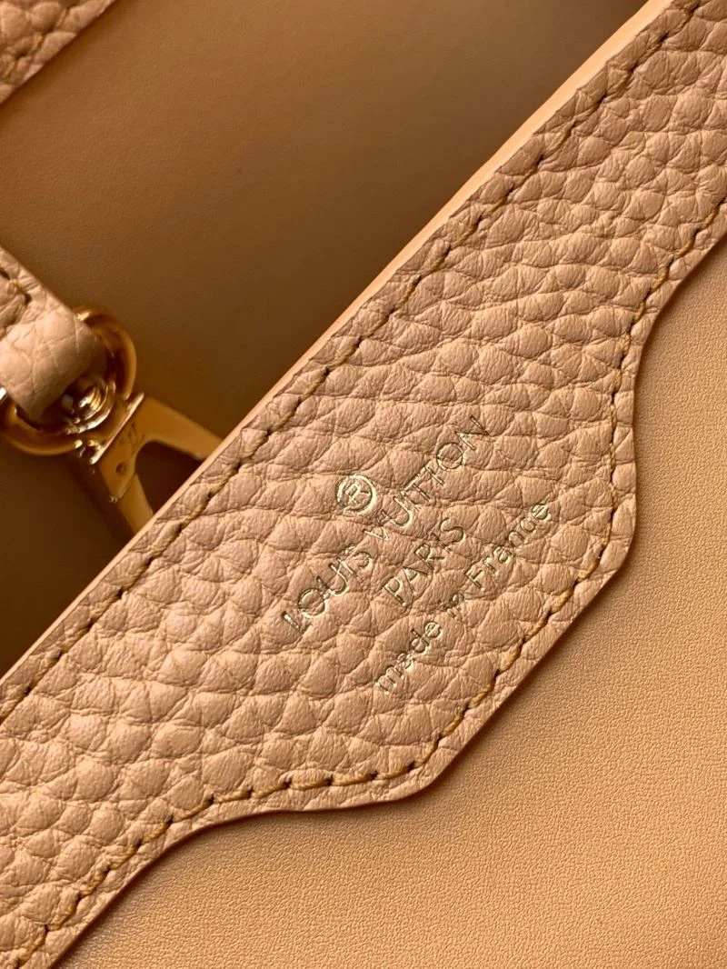 Louis Vuitton Capucines BB Bags Functional 40619