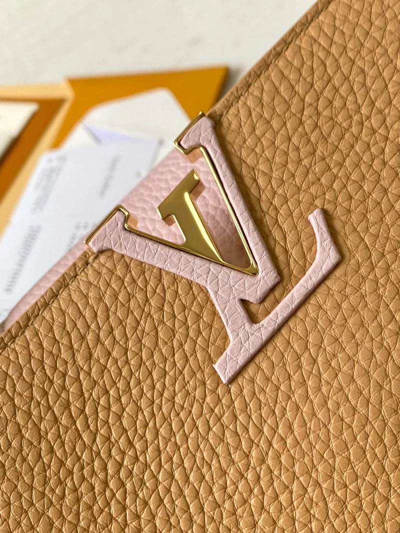 Louis Vuitton Capucines BB Bags ComfortFit 40615