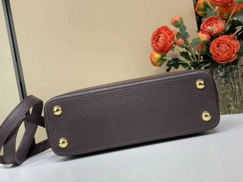 Louis Vuitton Capucines BB Bags Elegant 40599