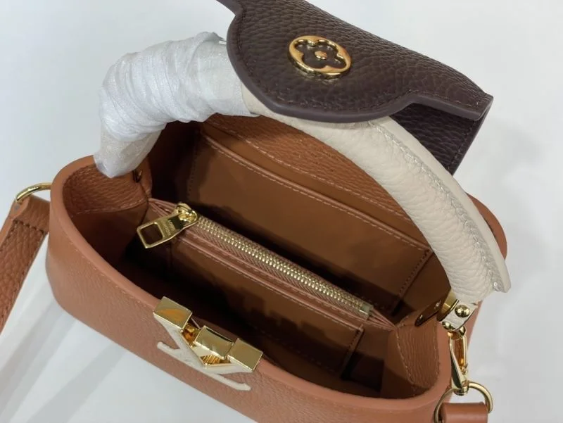 Modern Louis Vuitton Capucines BB Bags 40628