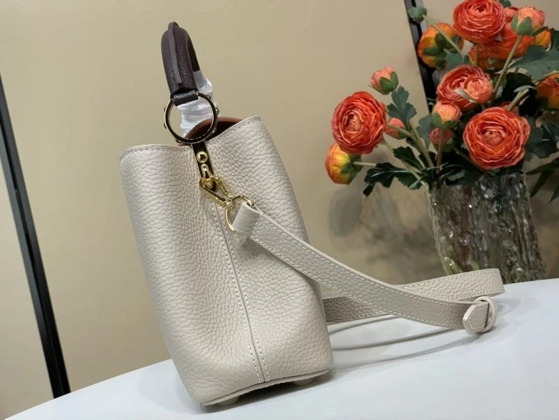 Louis Vuitton Capucines BB Bags Cozy 40677