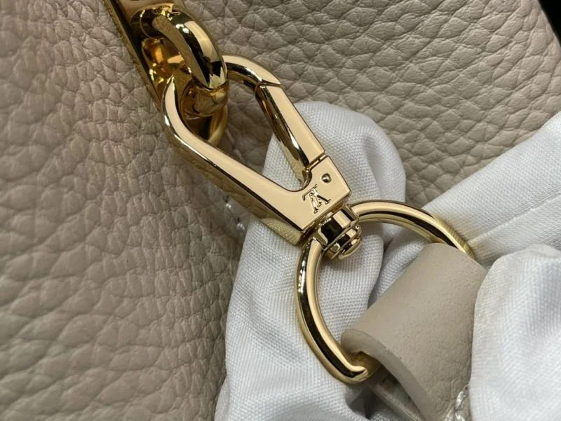 Louis Vuitton Capucines BB Bags Cozy 40677