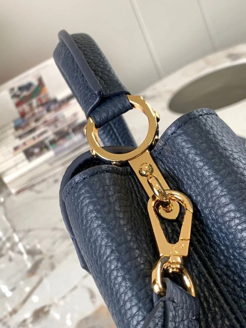 FlexibleFit Louis Vuitton Capucines BB Bags 40640