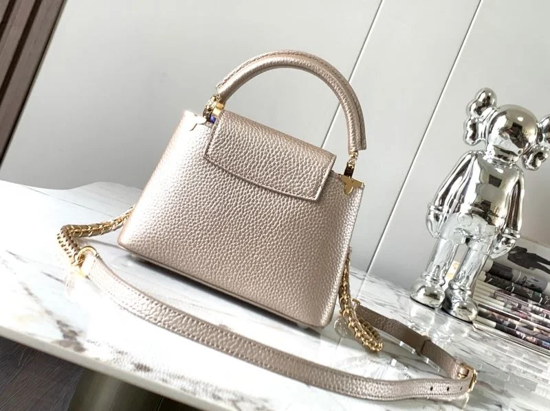 Louis Vuitton Capucines BB Bags Trendy 40596