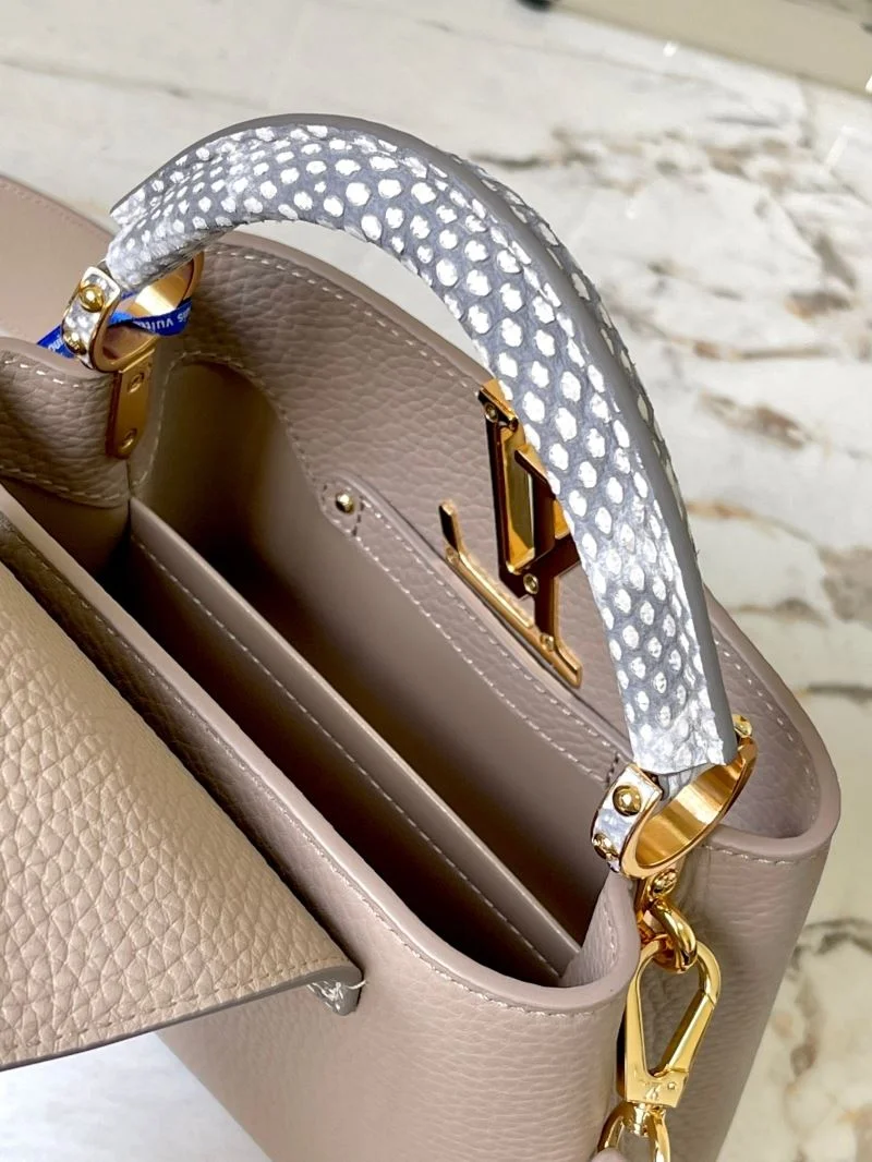 Louis Vuitton Capucines BB Bags BestValue 40101