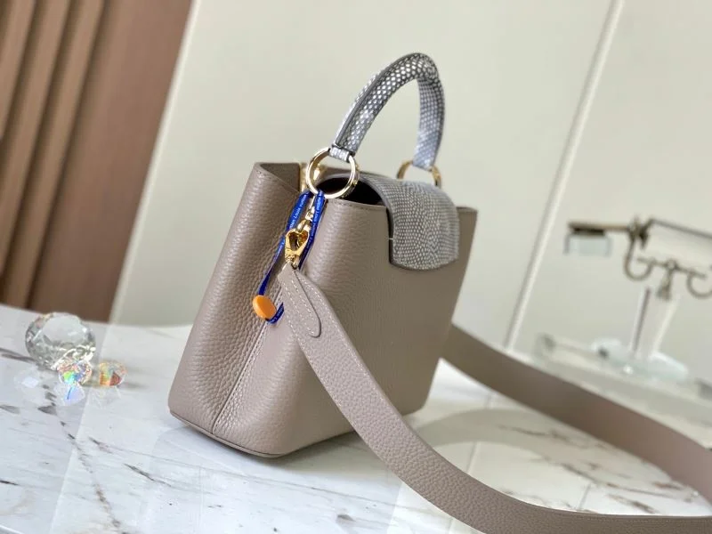 Sleek Louis Vuitton Capucines BB Bags 40131