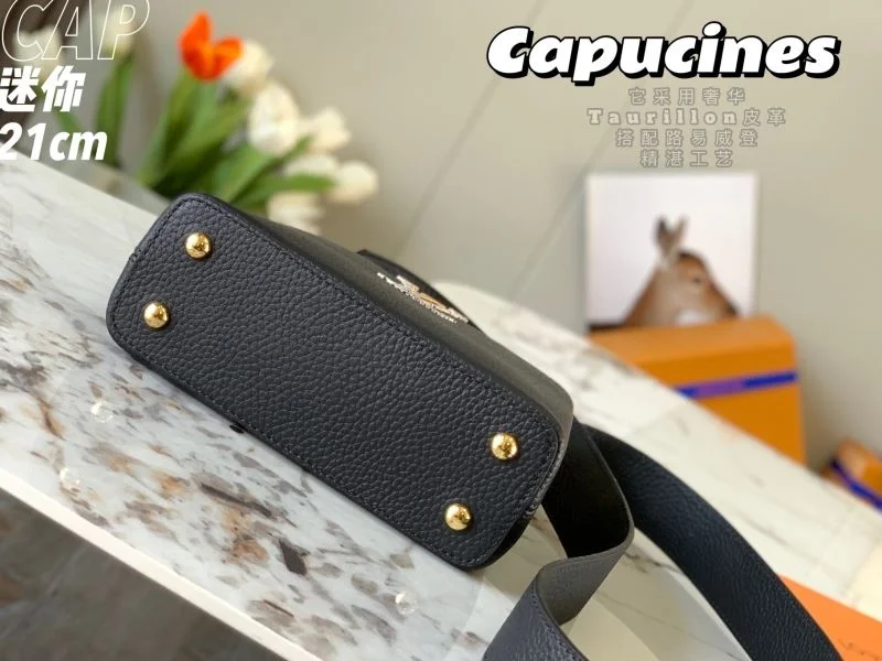 Durable Louis Vuitton Capucines BB Bags 40088