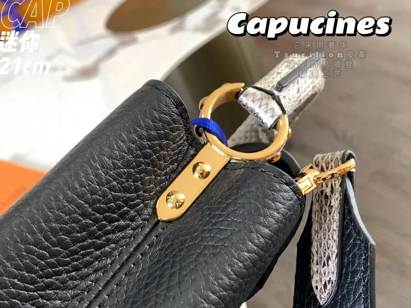 Durable Louis Vuitton Capucines BB Bags 40088